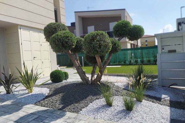 Giardini progetti realizzati da Sinflora garden center